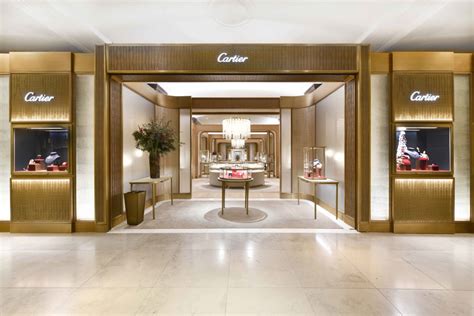 what stores sell cartier.